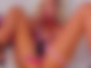 AwwElla's Live Sex Cam Show