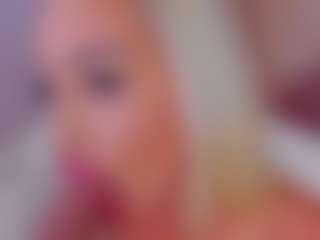 AwwElla's Live Sex Cam Show