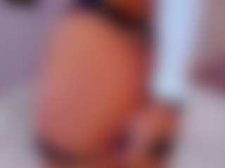 AwwElla's Live Sex Cam Show