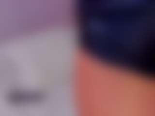 AwwElla's Live Sex Cam Show