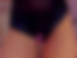 AwwElla's Live Sex Cam Show