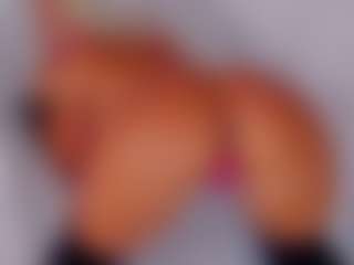 AwwElla's Live Sex Cam Show