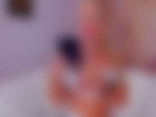 AwwElla's Live Sex Cam Show