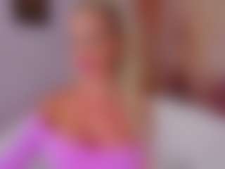 Live cam show with AwwElla - Teen (18+) on Sex Cam Show