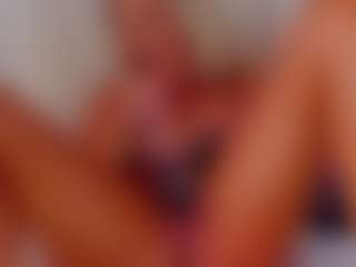 Live cam show with AwwElla - Big Ass on livesuperchat.net