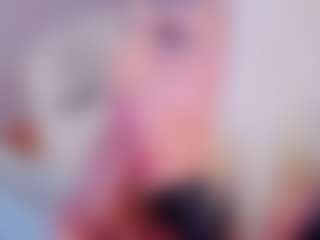 Live cam show with AwwElla - Lovense on livesuperchat.net