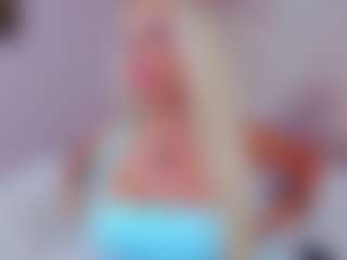 Live cam show with AwwElla - Big Ass Teen (18+) on TeamSkeetLive