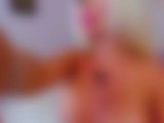 AwwElla's Live Sex Cam Show