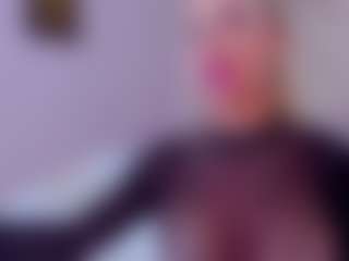 AwwElla's Live Sex Cam Show