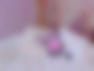 Live cam show with AwwElla - Twerk Young Adult on mypornchat.com