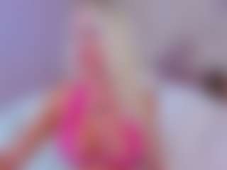 AwwElla's Live Sex Cam Show