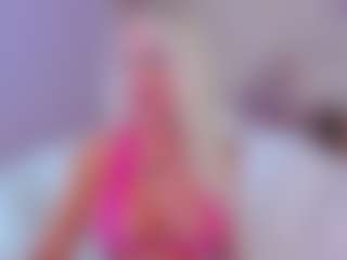 AwwElla's Live Sex Cam Show