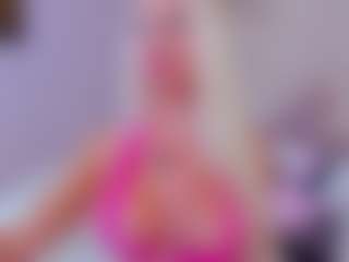 AwwElla's Live Sex Cam Show