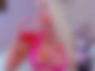 AwwElla's Live Sex Cam Show