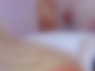 AwwElla's Live Sex Cam Show
