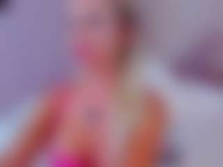 AwwElla's Live Sex Cam Show
