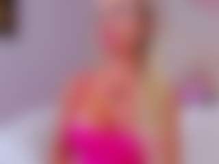 AwwElla's Live Sex Cam Show