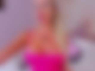 AwwElla's Live Sex Cam Show