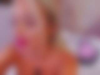 AwwElla's Live Sex Cam Show