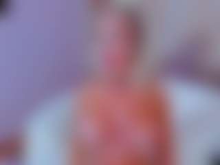Live cam show with AwwElla - Squirt White on AdultVida.com | romania