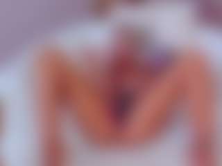 AwwElla's Live Sex Cam Show