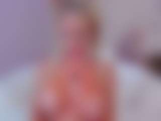 AwwElla's Live Sex Cam Show