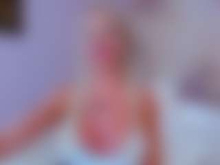 AwwElla's Live Sex Cam Show