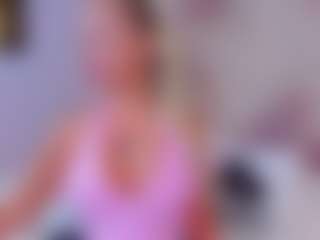 AwwElla's Live Sex Cam Show