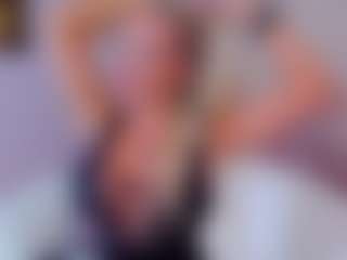 AwwElla's Live Sex Cam Show