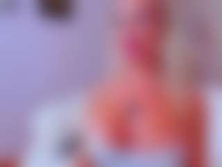 Live cam show with AwwElla - Drinking on Camsoda