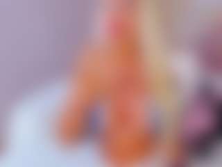 Live cam show with AwwElla - Big Tits on TeamSkeetLive
