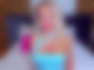 AwwElla's Live Sex Cam Show