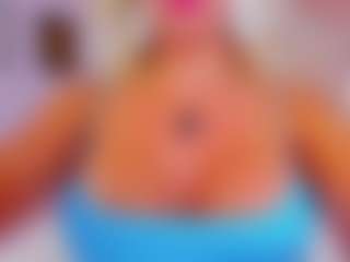 Live cam show with AwwElla - Spank Blonde Hair on nudelive.tv