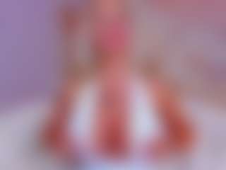 Live cam show with AwwElla - Fingers on Camiplay Live