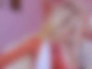 Live cam show with AwwElla - Bedroom Blonde Hair on Camsoda Late Night