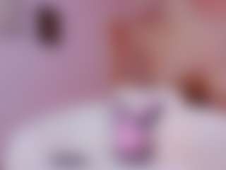 Live cam show with AwwElla - Blonde Hair Amateur on Camsoda.co