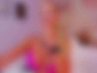 Live cam show with AwwElla - Spank Blonde Hair on camgirlchat.live