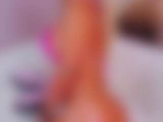 Live cam show with AwwElla - Blonde Hair Shaved Pussy on fuck-show.com
