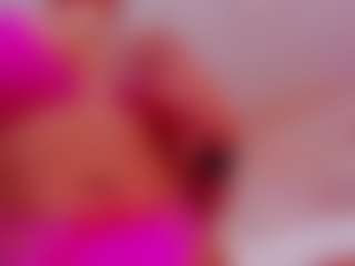 Live cam show with AwwElla - Bedroom Blonde Hair on Adult Interactions