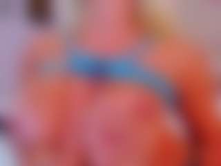 Live cam show with AwwElla - Twerk on Camsoda
