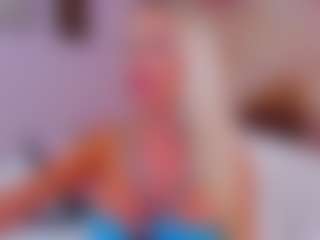 Live cam show with AwwElla - Dildo Or Vibrator on Camsoda