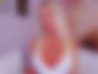 Live cam show with AwwElla - Striptease on Camsoda Late Night