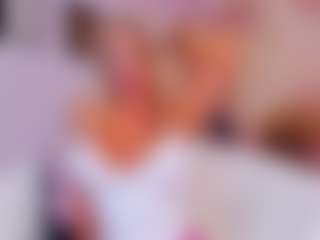 Live cam show with AwwElla - Dirty Talk on Camsoda