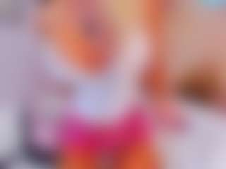 Live cam show with AwwElla - Spank Blonde Hair on madthumbs