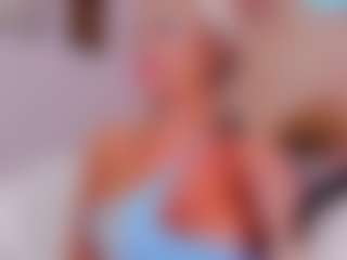 Live cam show with AwwElla - Spinner on CamSodaAdn