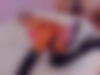 AwwElla's Live Sex Cam Show