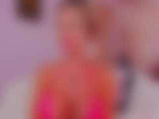 Live cam show with AwwElla - Squirt Teen (18+) on Camsoda