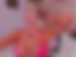 AwwElla's Live Sex Cam Show