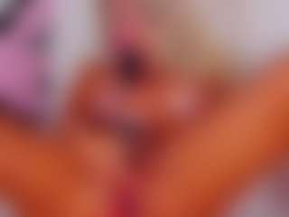 AwwElla's Live Sex Cam Show