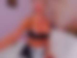 AwwElla's Live Sex Cam Show
